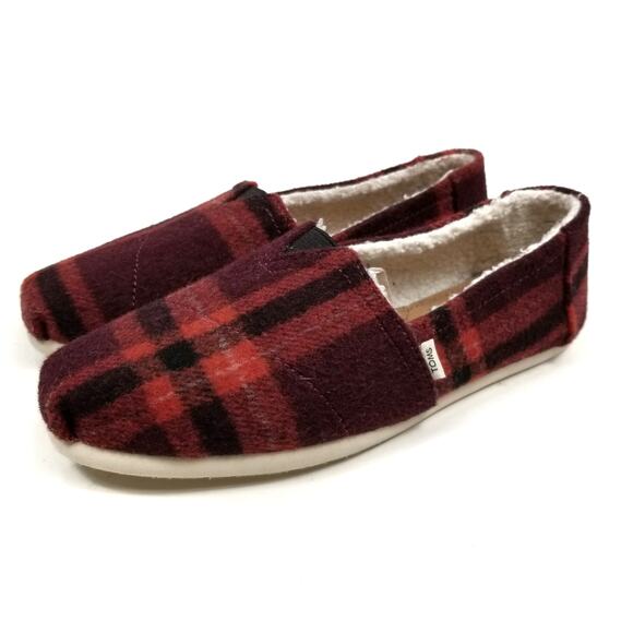 TOMS Red Plaid Women's Slip Ons Size 6 - Picture 1 of 7
